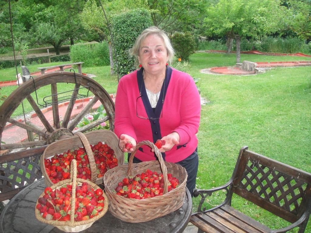 Caserio Maribel Apricano Esterno foto